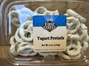 Image of top of First Street yogurt pretzels, 6 oz