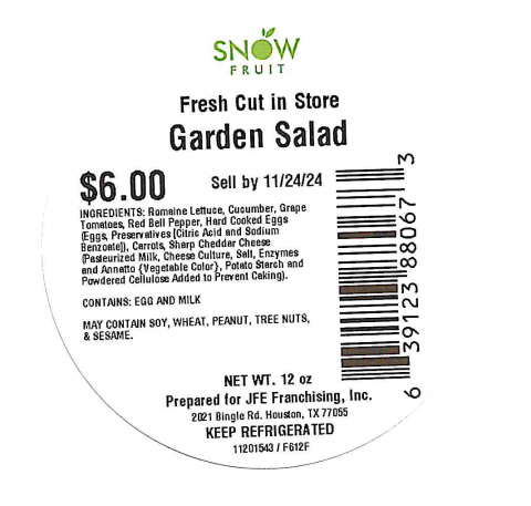 Snowfruit Fresh Cut in Store 12oz Garden Salad Sell By 11/24/24